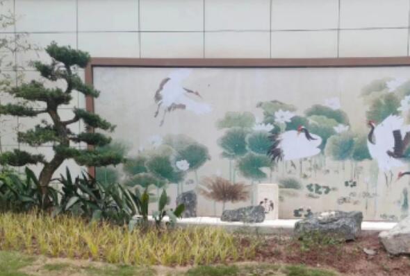 龍龜山人文紀念園“有山有水”且地形、土壤、通氣排水優良